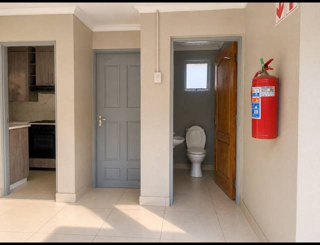 31 BEDROOM HOUSE FOR SALE IN VANDERBIJLPARK SE 7